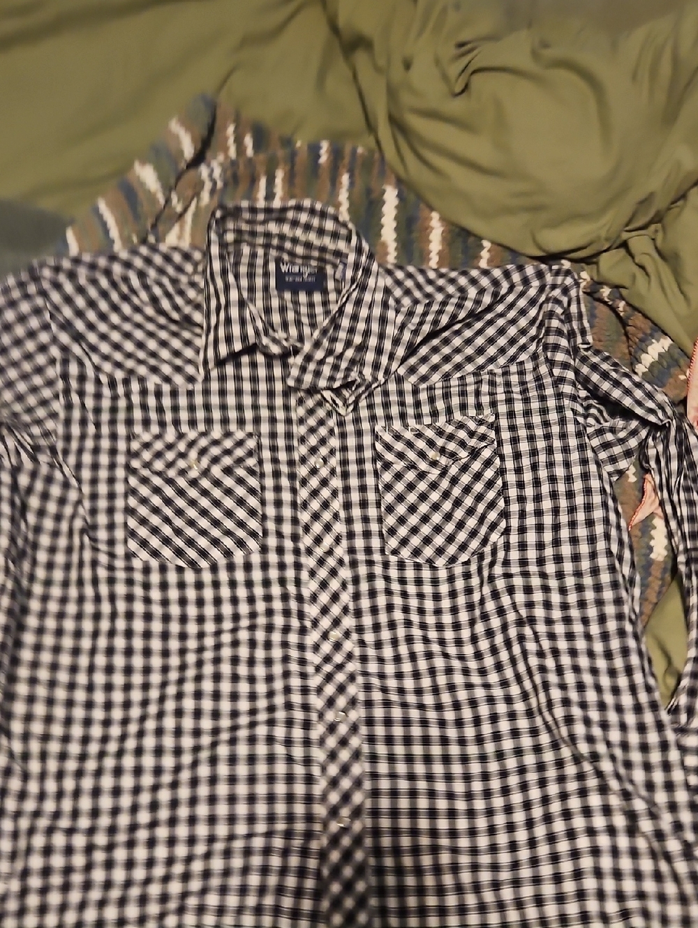 Wrangler Black and White Gingham Button-Down Shirt